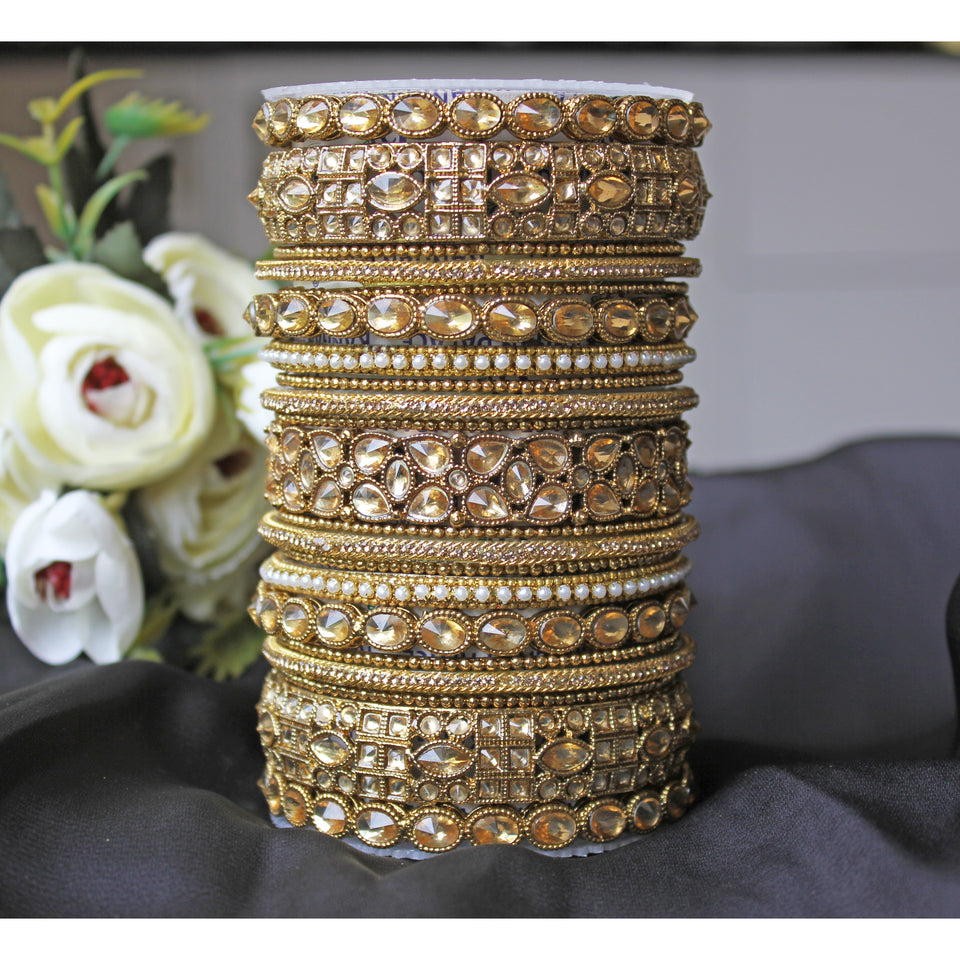 Traditional Mirror Bangle Set with Jhumki by Leshya