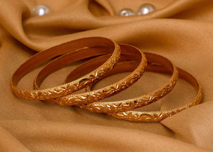 Set Of 4 Gold Dyed Bracelets With Delicate Flower Patterns (Plus Size)