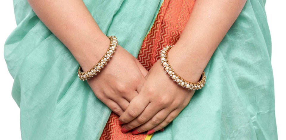 Pearl Bracelet With Golden Lining (2pcs)