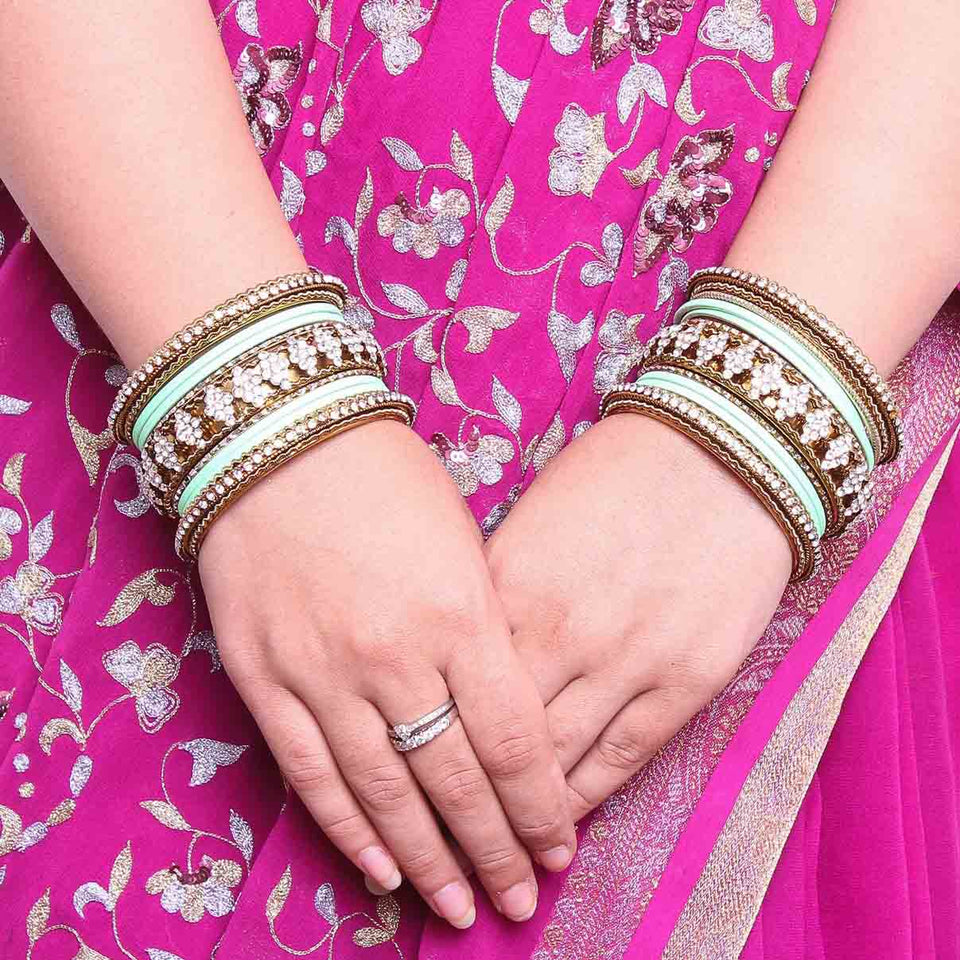 Not a fan of traditional mehandi? Here are 4 great alternatives you can try  on your wedding day | Vogue India