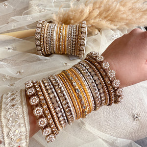 Traditional Style Bangle set for two hands by Leshya