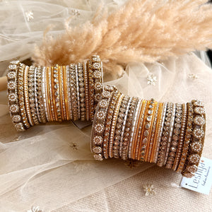 Traditional Style Bangle set for two hands by Leshya