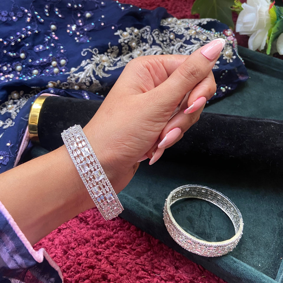 925 Sterling Silver Handmade Lord Shiva Babubali Kada Bangle Bracelet, Best  Shiva Trident Trishul Kada, Men's Gifting Jewelry RNSK471 - Etsy Canada |  Bracelets for men, Mens silver jewelry, Mens gifts