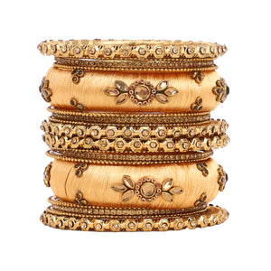 Traditional Thread Bangle set for Both hands by Leshya