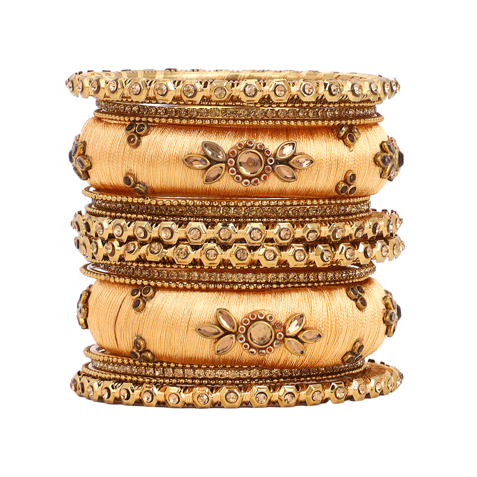 Traditional Thread Bangle set for Both hands by Leshya