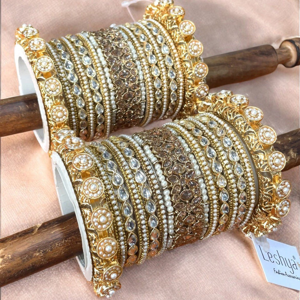 Ranisa Bangle Set with Kundan Kada for Two hands by Leshya