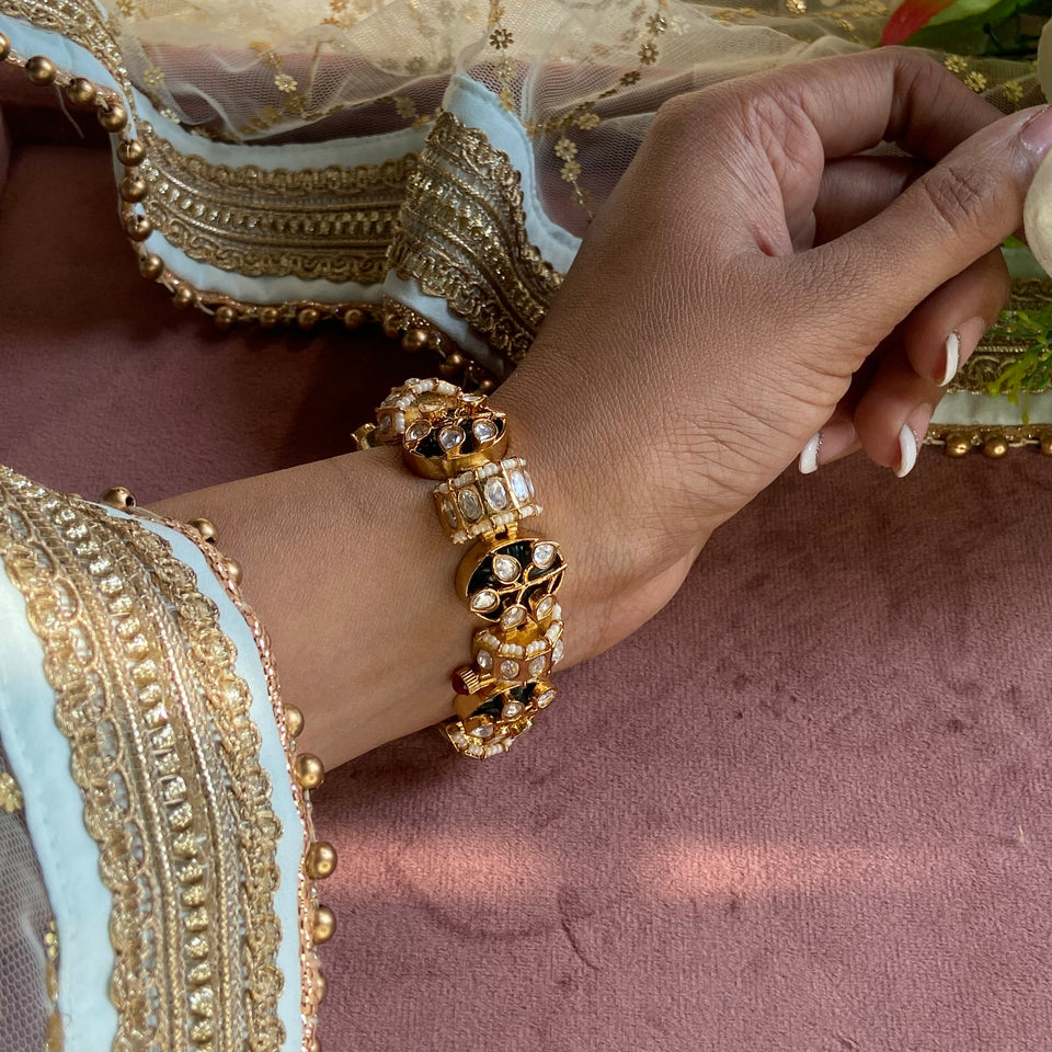 Meenakari Kundan Beaded chain bracelet