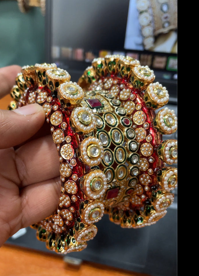 Bridal Rajwadi Kangan Set with Pacheli by Leshya