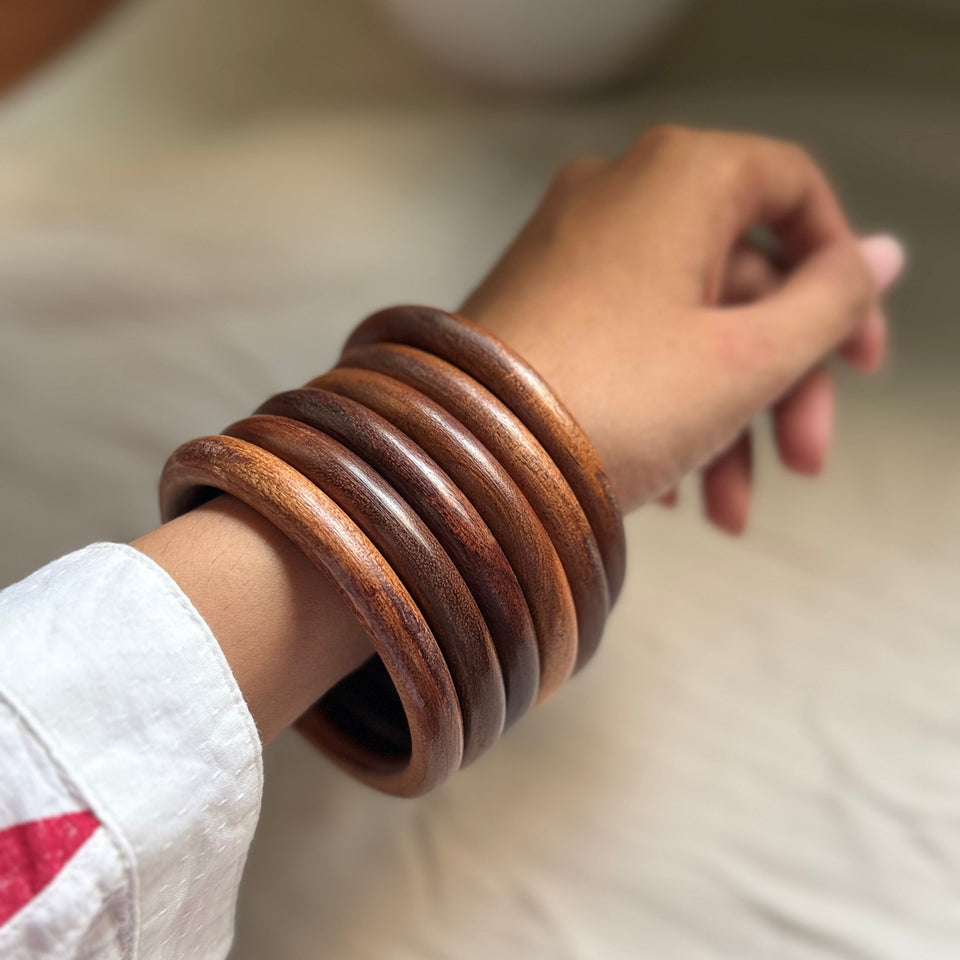 Modern Wooden Bangle Stack by Leshya