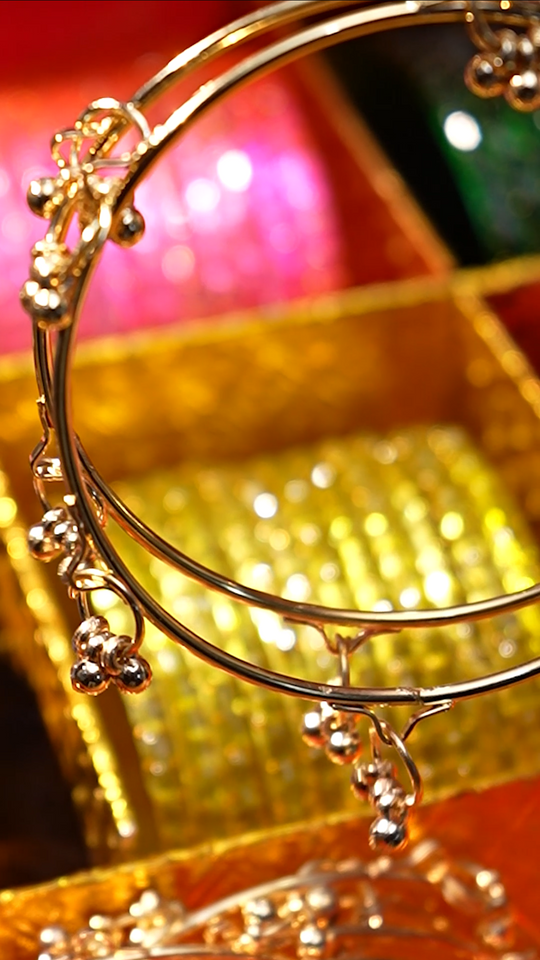 Gifting Box Set of 6 colours with ghungroo by Leshya (Glass)