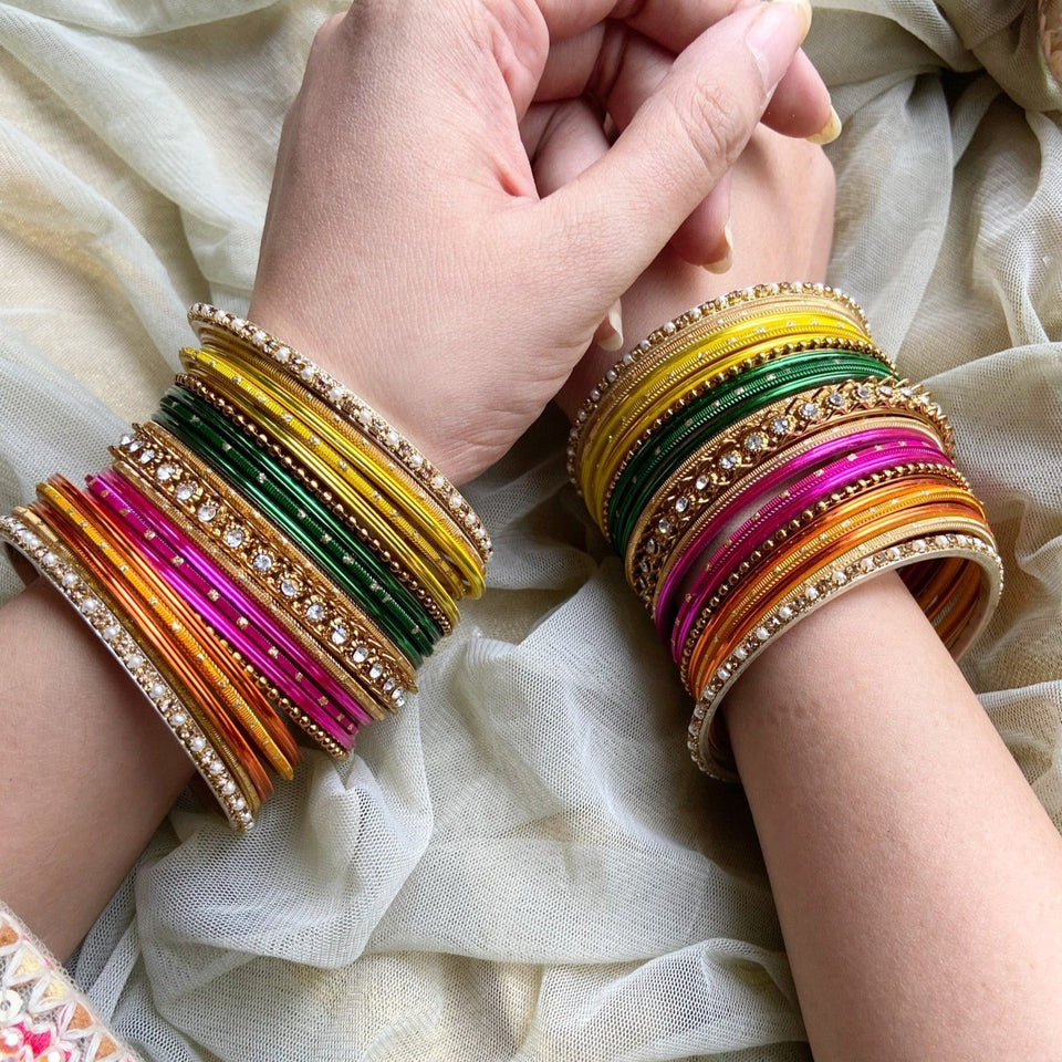 Multicoloured  Bangle set for two hands by Leshya