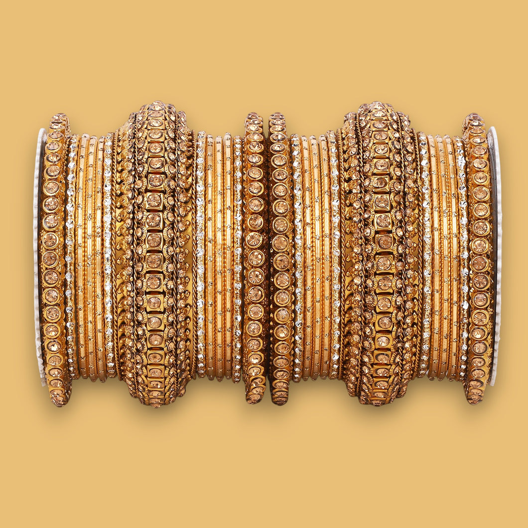 Luxurious Golden dotted and Stone bangle set by Leshya