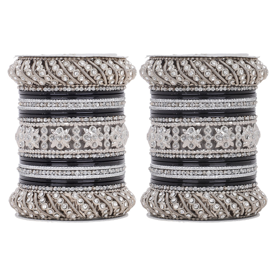 Silver Pacheli Bangle set by Leshya