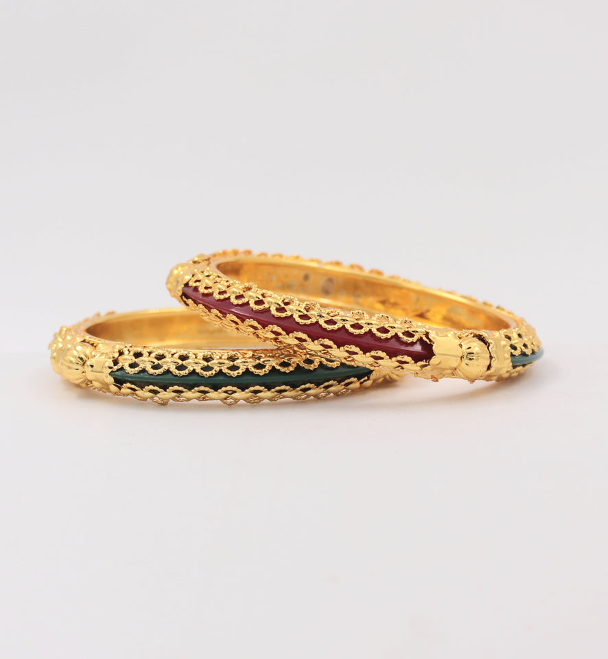Traditional Red-Green Kada Pair with Intricate Jaaliwork Border for Women by Leshya
