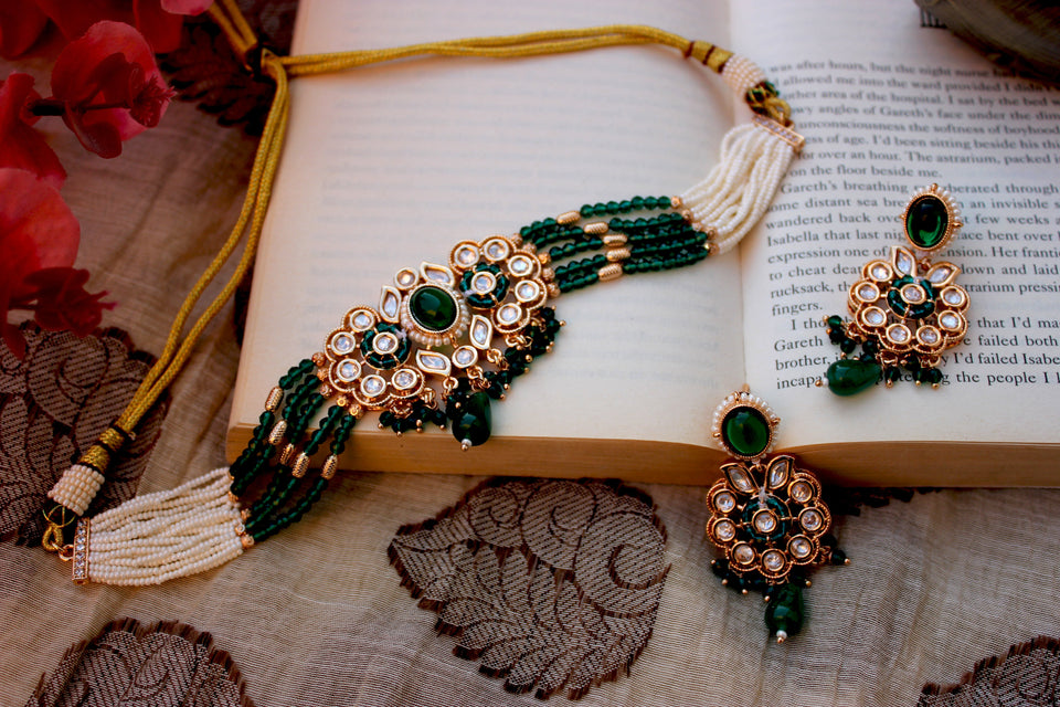 Bridal Kundan Green Choker Jewellery Set Earring