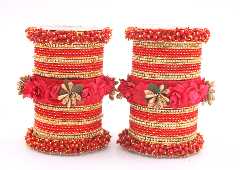 Buy 2.8 Size New Pattern Gold Look 6 Pieces Non Guarantee Bangles Set for  Saree
