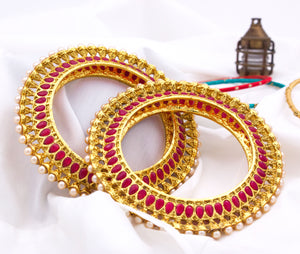 Traditional Bracelet Pair with Running kundan stone and Pearl Centre