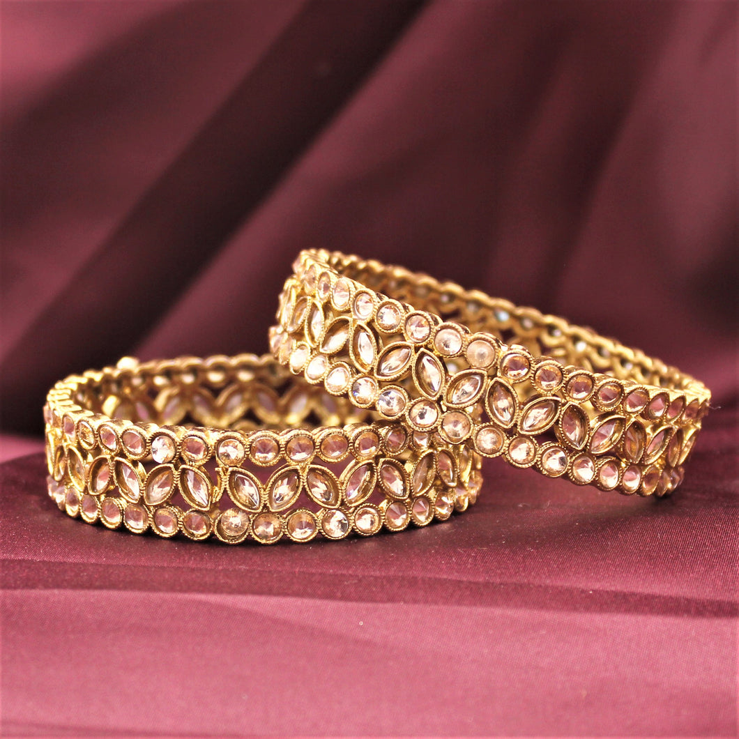 Beautiful Bracelet Pair with Kundan Centre and Side by Leshya